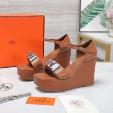 Hermes Sandals